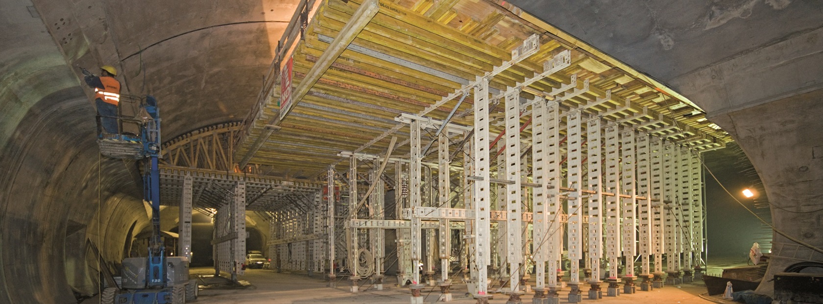 Systemowe podparcie konstrukcji do obiektów inżynieryjnych