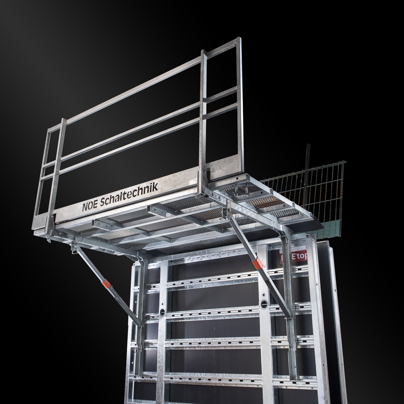 Samoblokujące i elastyczne: łatwe w montażu konsole rusztowania